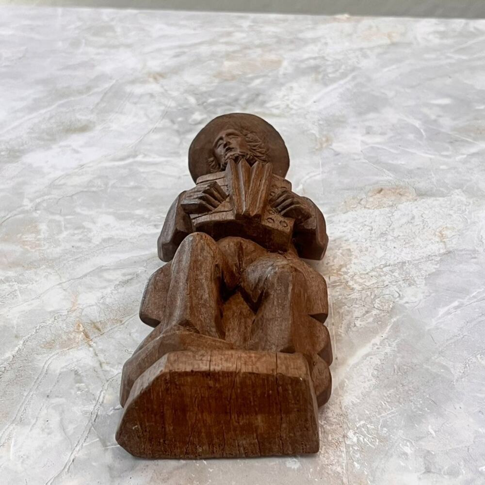 Hand Carved Wooden Figure Bearded Man Playing Accordion 8.5" Tall Folk Art - Picture 6 of 16